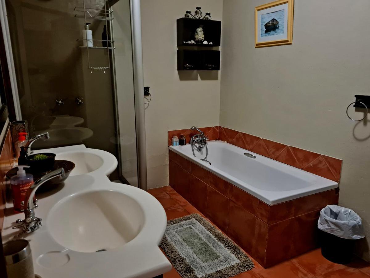Walkerbay Accommodation Gansbaai Exterior photo